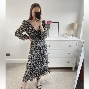 ZARA RUFFLED PRINT DRESS SIZE L NWT